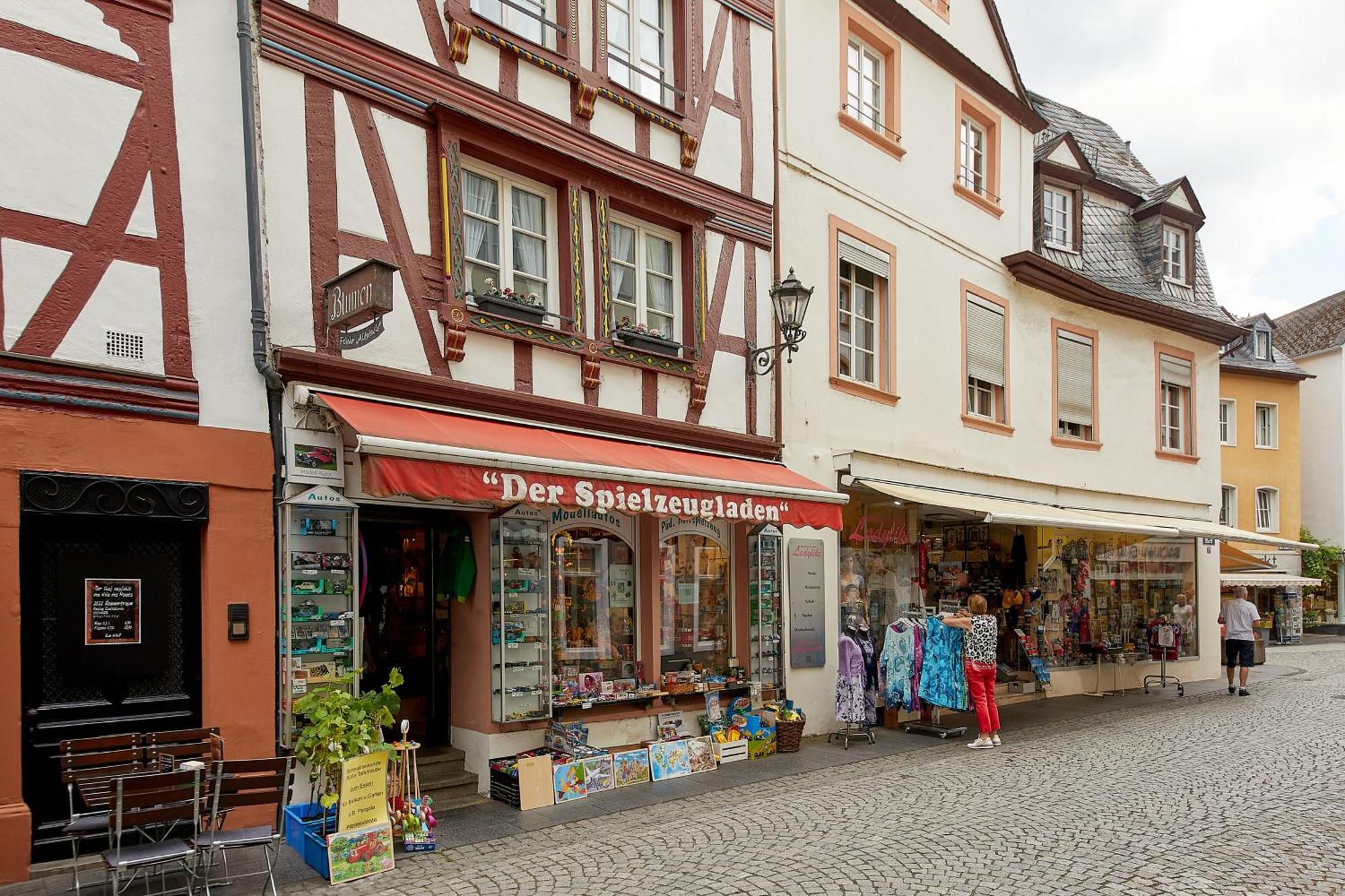 Ferienwohnung Altstadt 베른카슈텔쿠에스 외부 사진